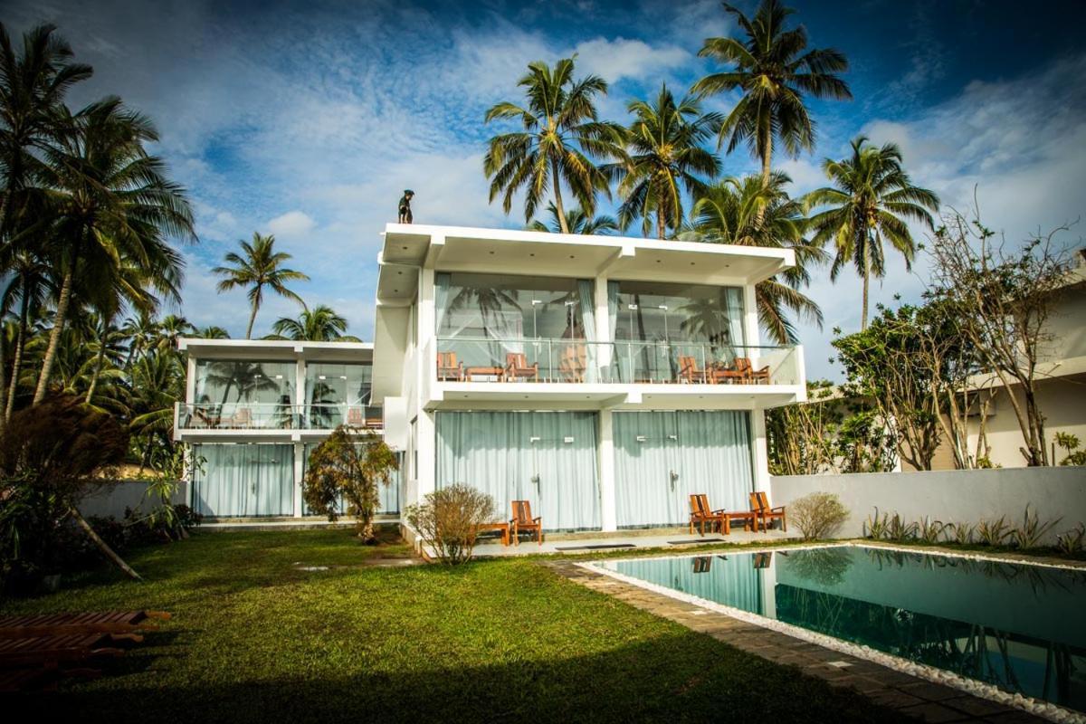Infinity Of Sri Lanka Hotell Paiyagala Eksteriør bilde