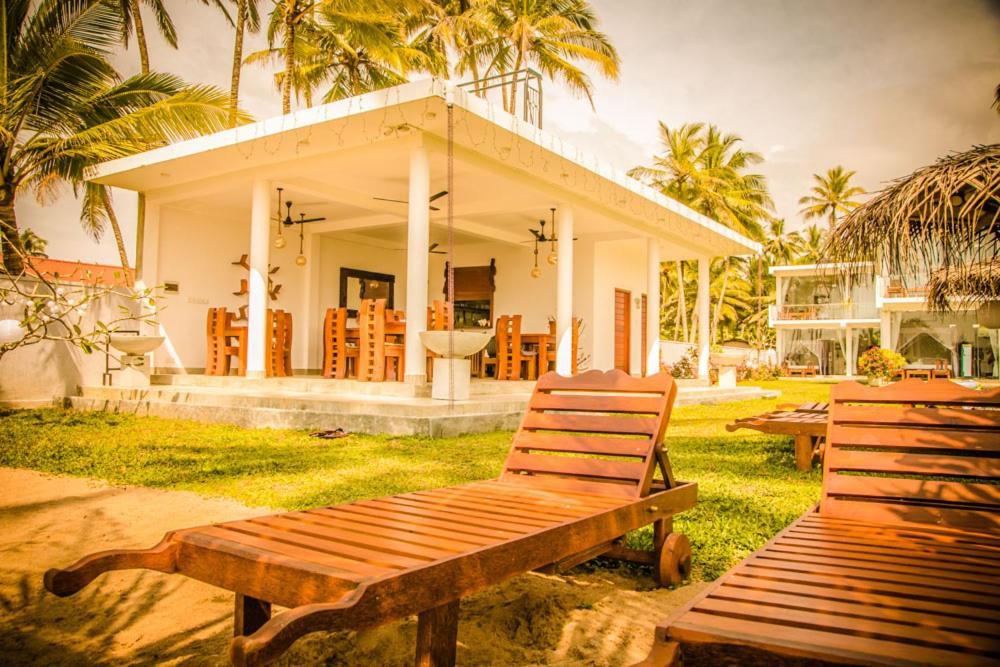 Infinity Of Sri Lanka Hotell Paiyagala Eksteriør bilde