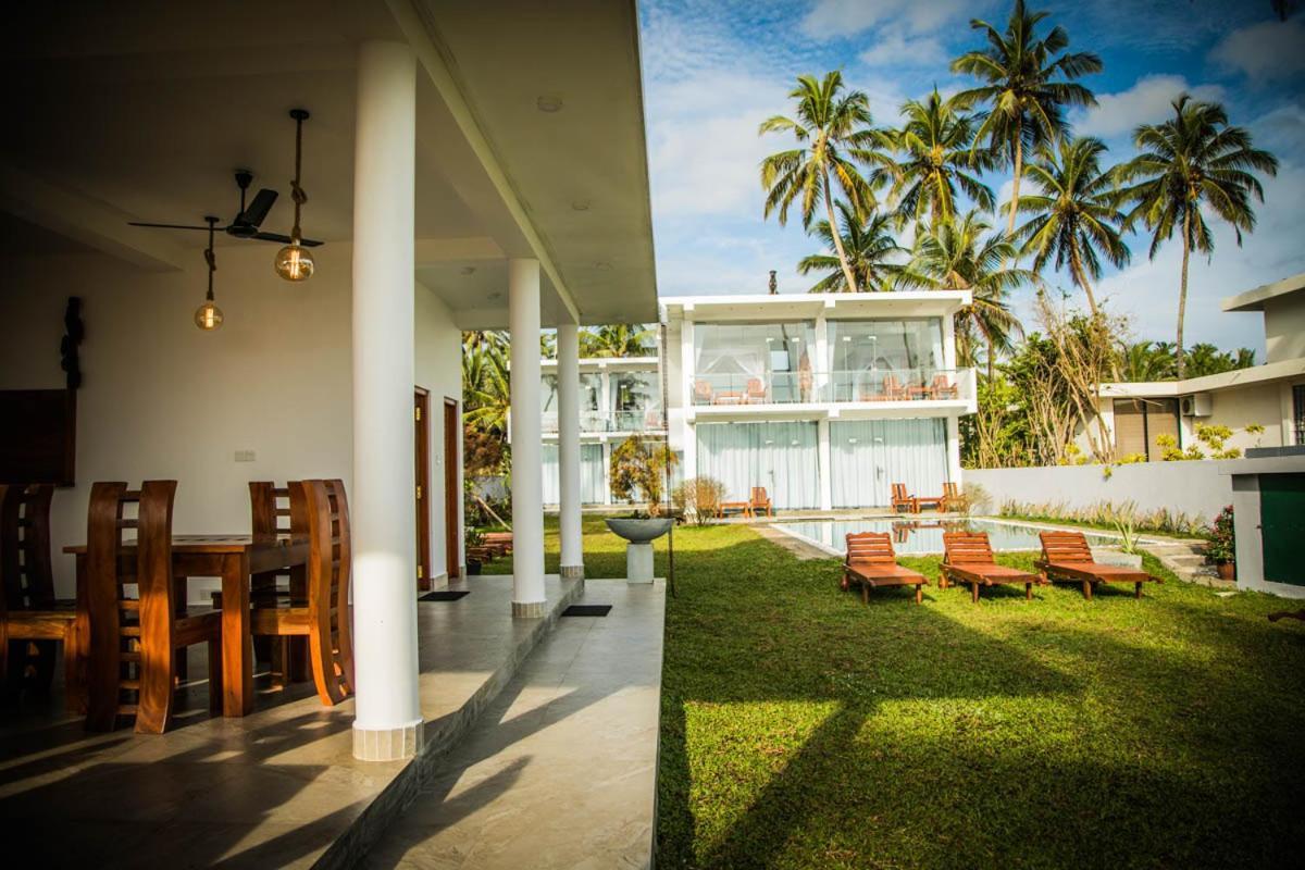 Infinity Of Sri Lanka Hotell Paiyagala Eksteriør bilde