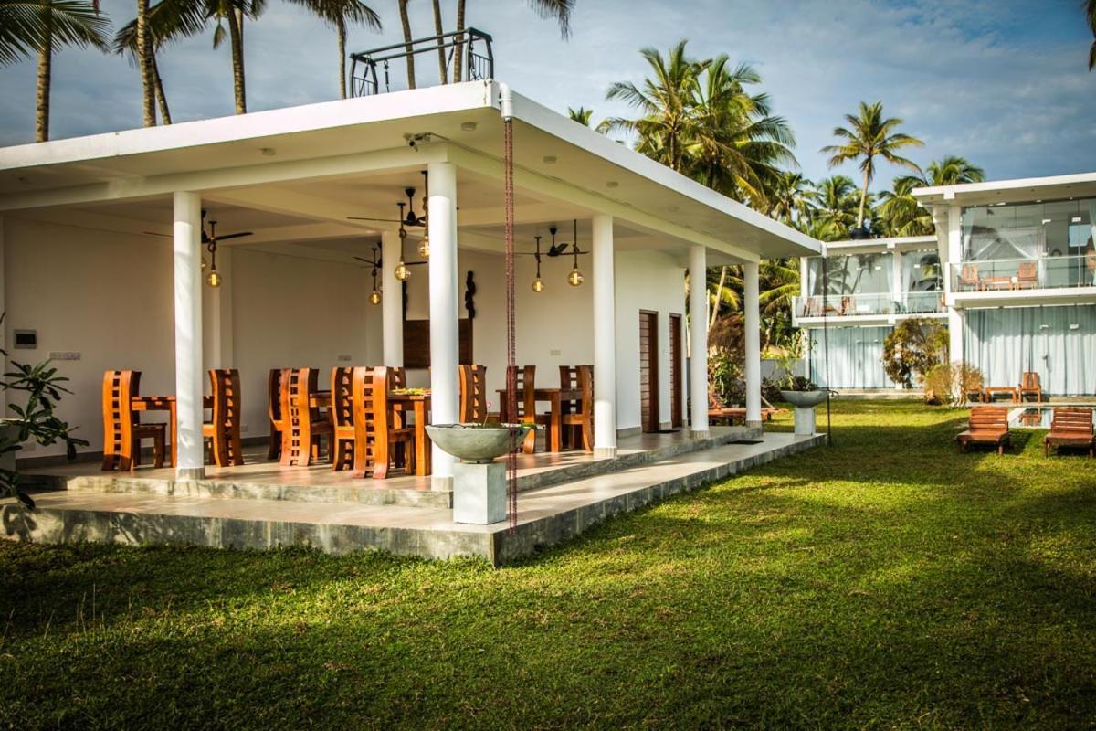 Infinity Of Sri Lanka Hotell Paiyagala Eksteriør bilde