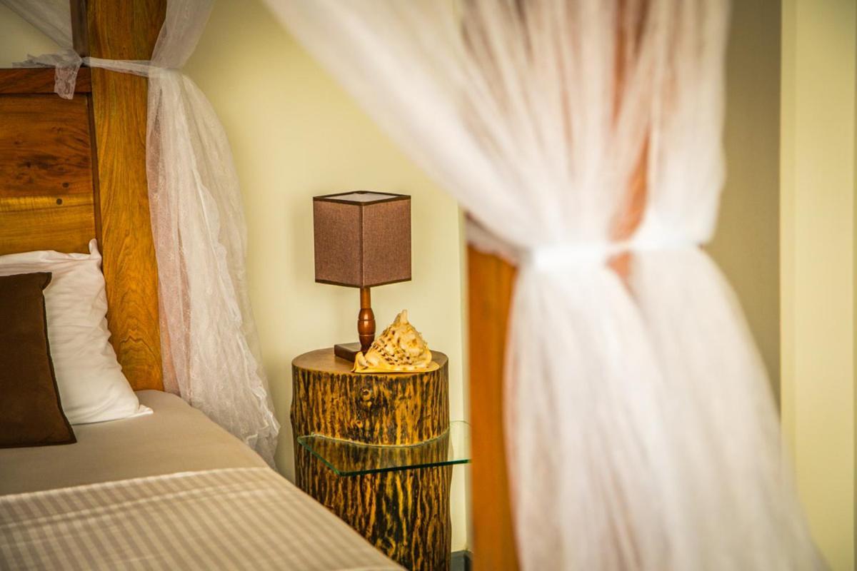 Infinity Of Sri Lanka Hotell Paiyagala Eksteriør bilde